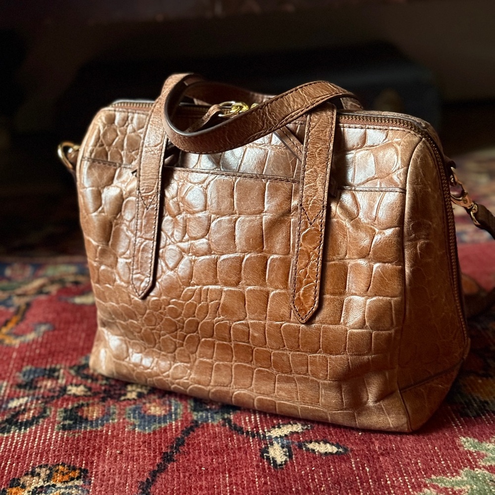Fossil Sydney Croc Embossed Leather Satchel Bag Crossbody